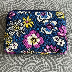 Vera Bradley African Violet laptop sleeve